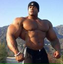 Яник Говді фотография #1