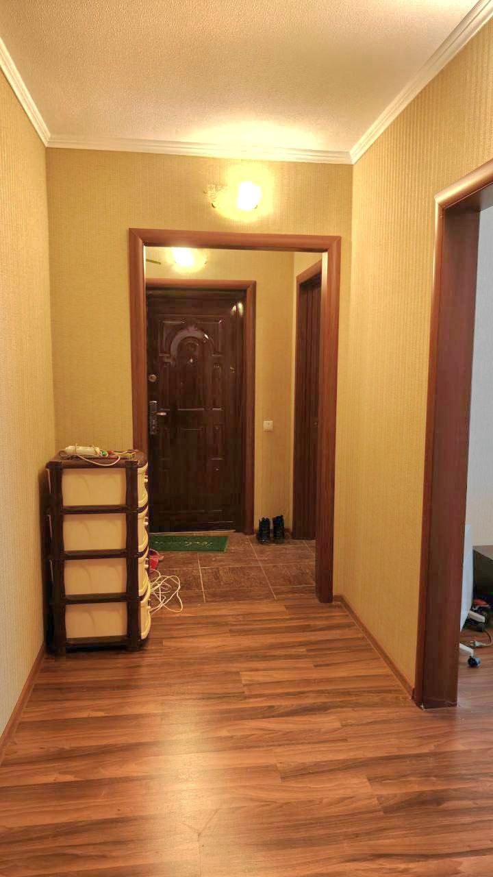 Продается 3- х комнатная квартира на кв Дзержинского, 1/9 эт., 75 кв.м.общ.пл. Квартира с качественным ремонтом и мебелью. Все комнаты изолированные, состояние отличное! Хорошее расположение. Цена 6 200 000р +7959-216-43-31 +7959-505-37-17 Елена...