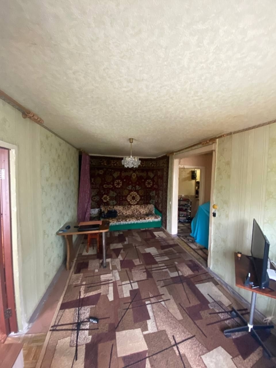 ‼ ‼Продам 3-комн. квартиру на кв.Алексеева! 2/5-эт., 58/38/6кв. Квартира в жилом состоянии. С/у смежный. Окна м/п. Газовая колонка. Отопление центральное. Месторасположение отличное! Рядом Центральный рынок, прекрасный сквер для прогулок. ! Цена: 7 000 000₽ Тел.+7(959)195-27-88(telegram) Мила‼...