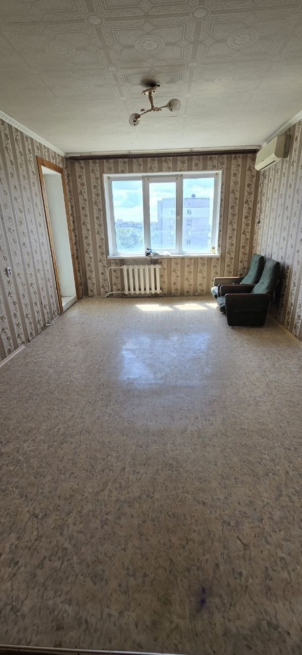 Продам 3-комнатную на кв. 50лет Октября 8/9. улучшеной планировки. 72/42/8. Угловая. Санузел раздельный. Балкон и лоджия. Разводка на воду поменяна. Кондиционер. Окна пластиковые. Рядом сад, школа, вся необходимая инфраструктура. Отличная транспортная развязка. . Цена 5 000 000.+7(959)138-09-56 (telegram) Над...
